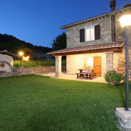 Agriturismo Caiburroni Pietralunga  Kültér fotó
