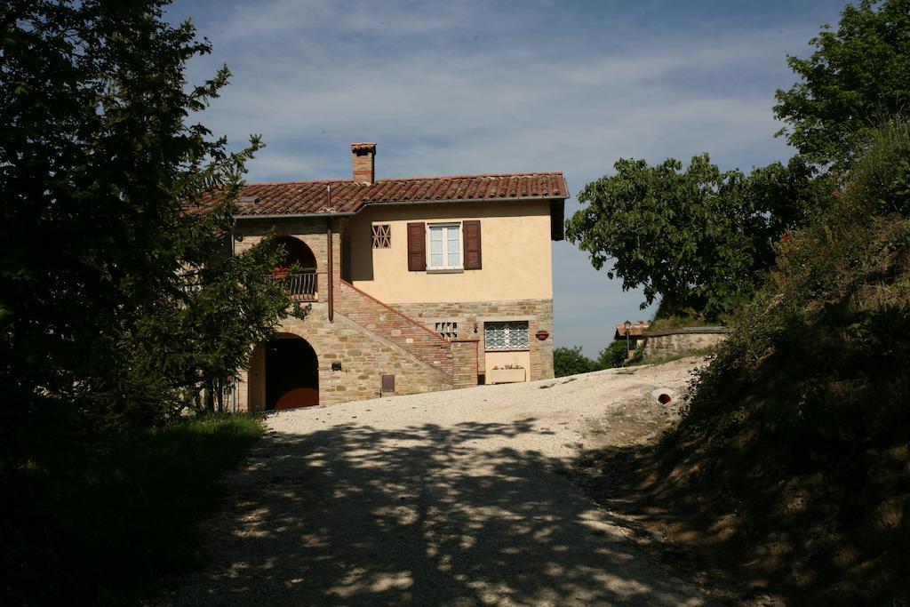 Agriturismo Caiburroni Pietralunga  Kültér fotó